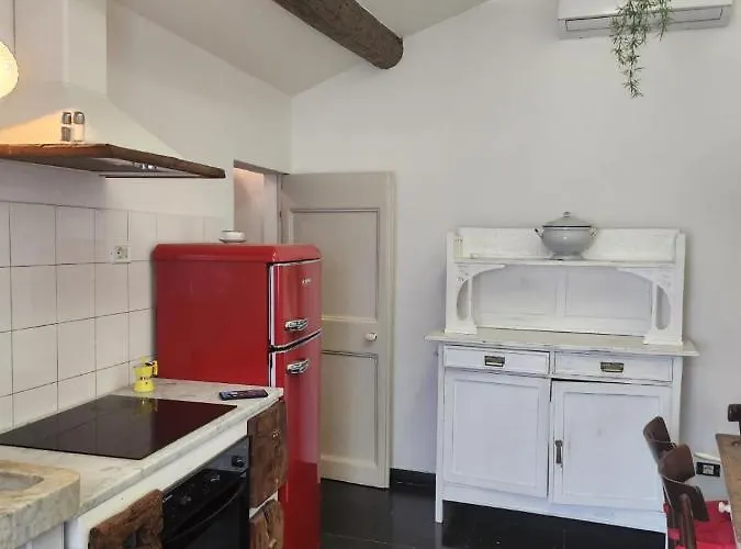 Roby House 아파트 *